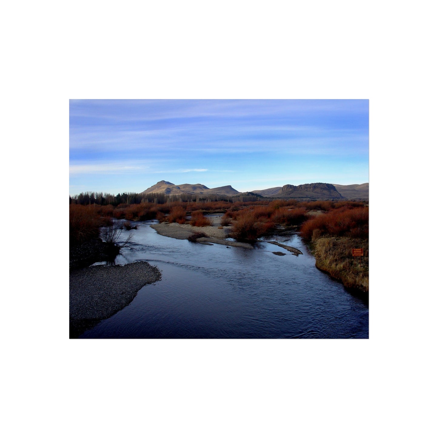 Patagonian River in Autumn — Steppe Landscape Fine Art Poster | "Argentinidad" Exhibition | Rômulo Fritscher